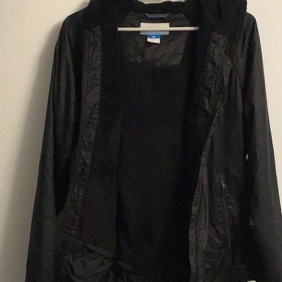 Columbia spring/ fall jacket - Picture 3 of 3